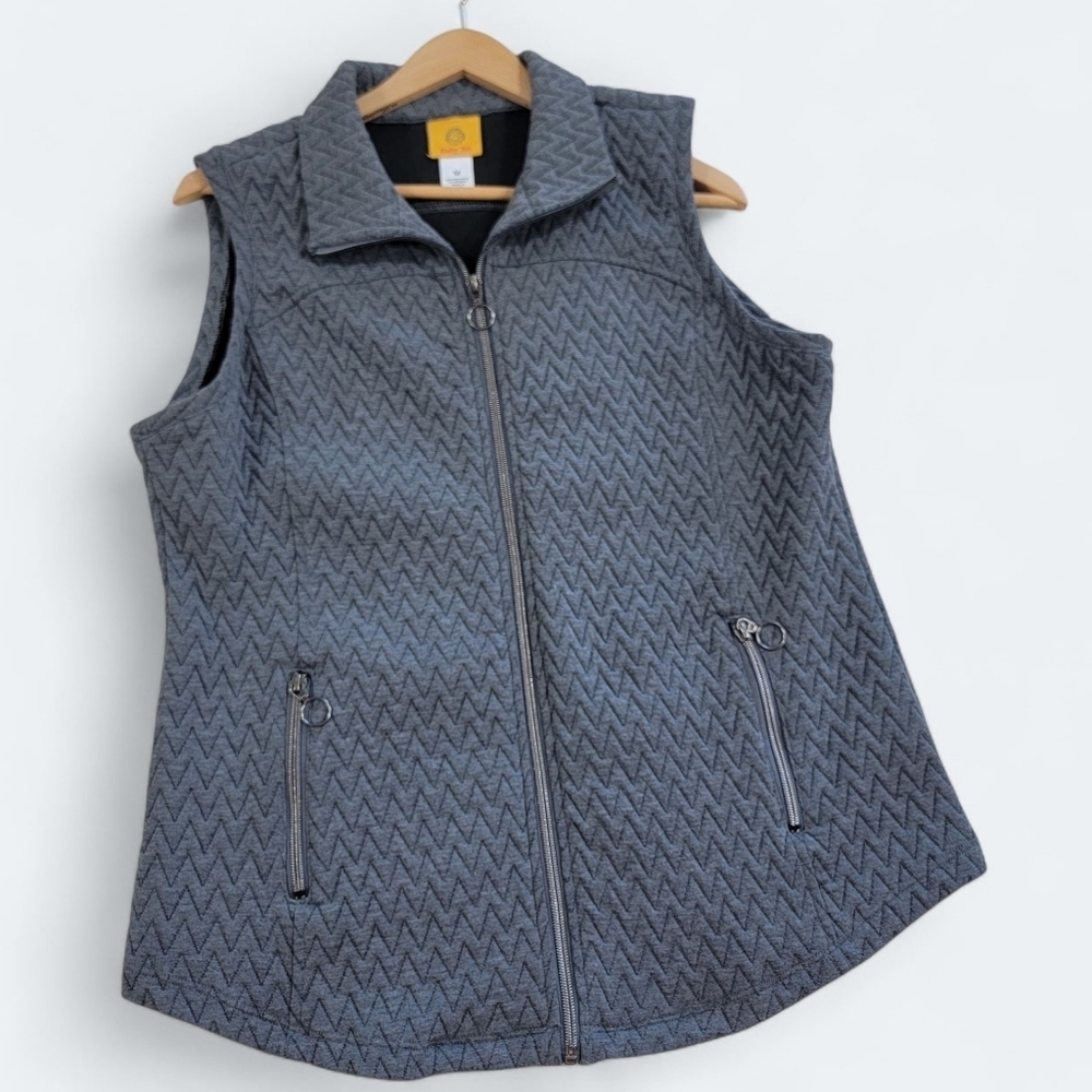 Ruby Rd Women's Gray Quilted Vest Size Medium Zipper Front And Pockets